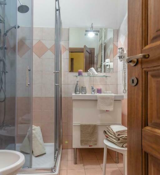 اتاق لوکس, B & B La Fontaine Residenza D'epoca