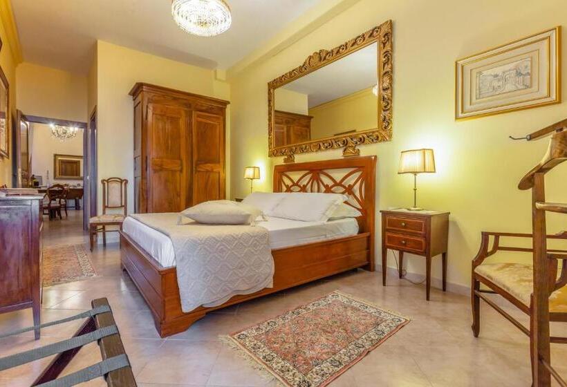 اتاق استاندارد سه نفره, B & B La Fontaine Residenza D'epoca