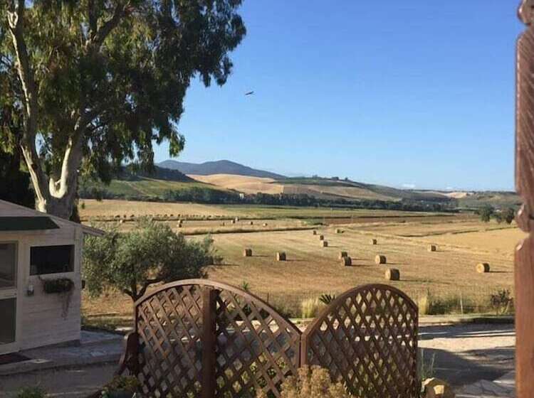 غرفة قياسية, Locanda Villa Naumanni