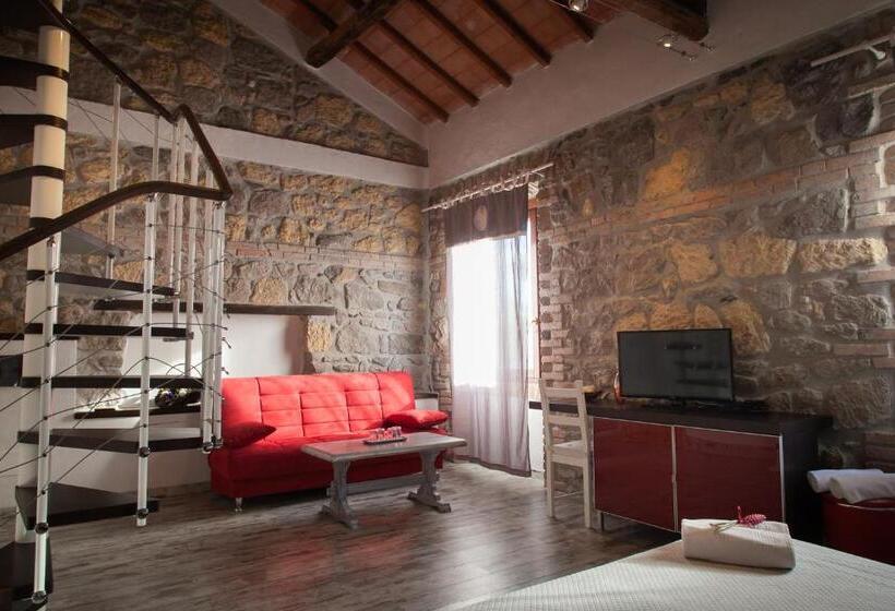 غرفة عائلية, Locanda Villa Naumanni