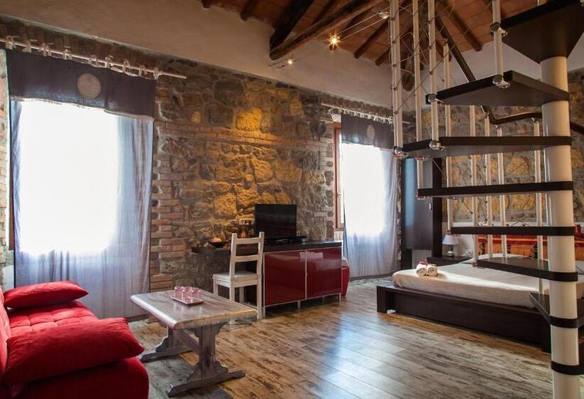 غرفة عائلية, Locanda Villa Naumanni