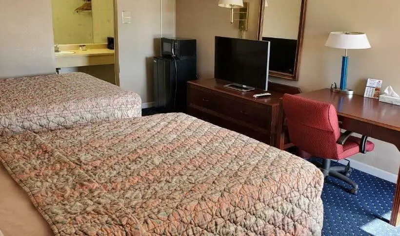 スタンダードルーム, Brooks Motel