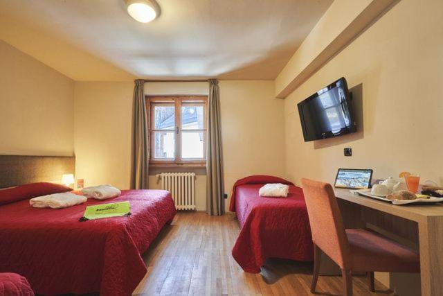 ファミリールーム, Mondolé