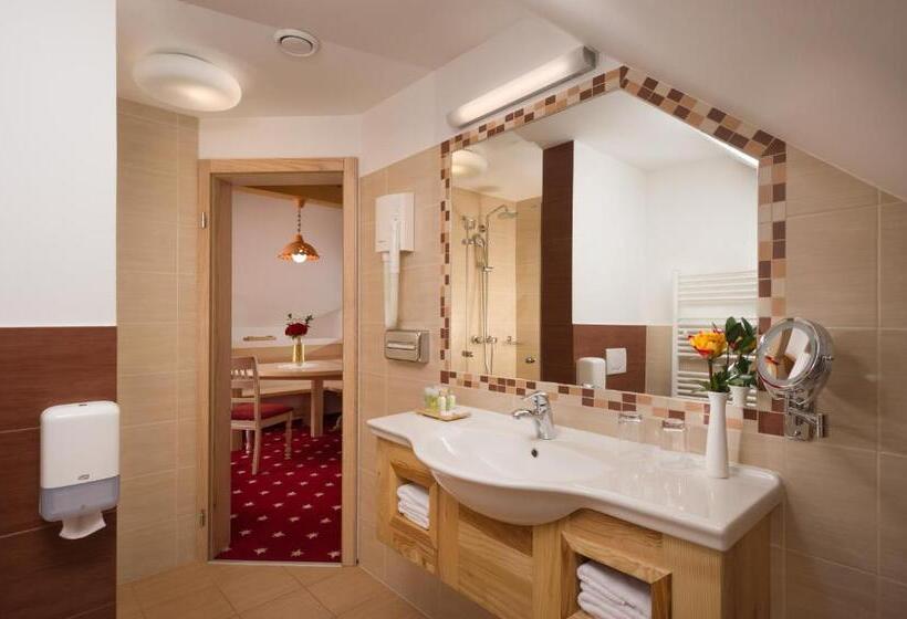 سوییت جونیور, Planinka