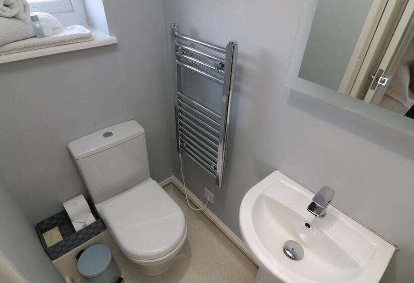 기본룸, Inglenook Guest House