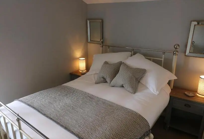 ベーシックルーム, Inglenook Guest House