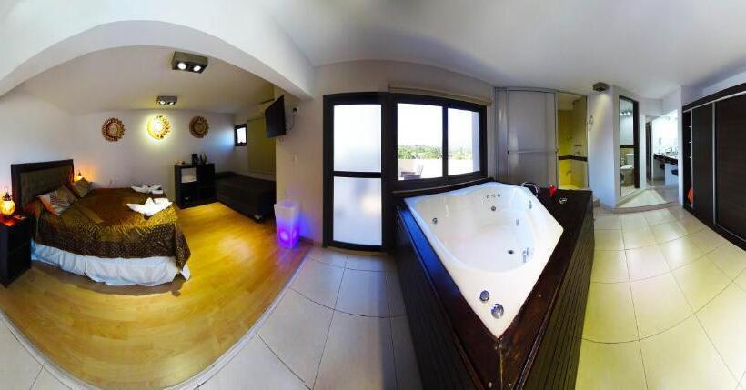 Люкс с гидромассажем, Complejo Riro Namaste