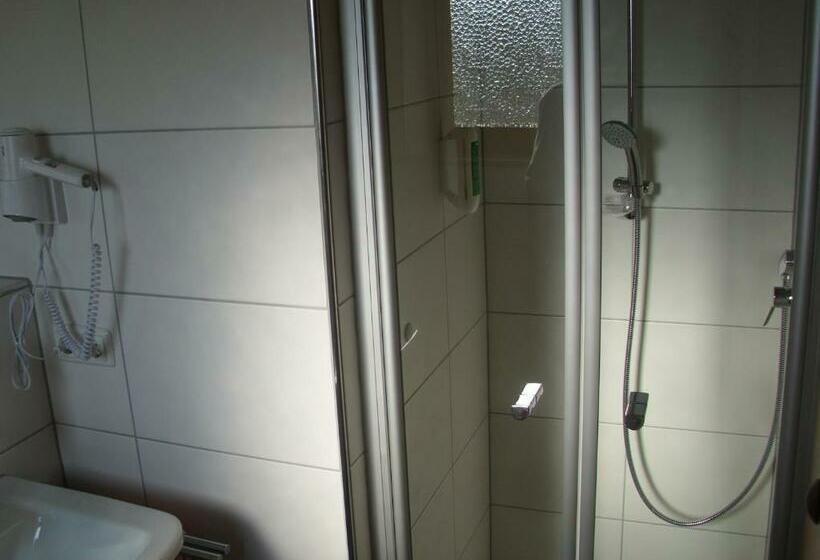 Номер Стандарт с Балконом, Gasthof Zur Frohen Einkehr