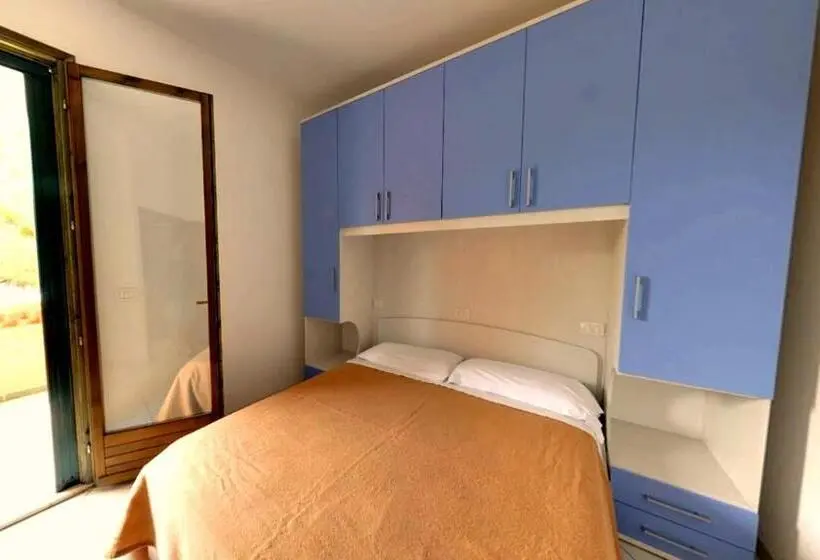 ドゥプレックスルーム, Pomposa Residence