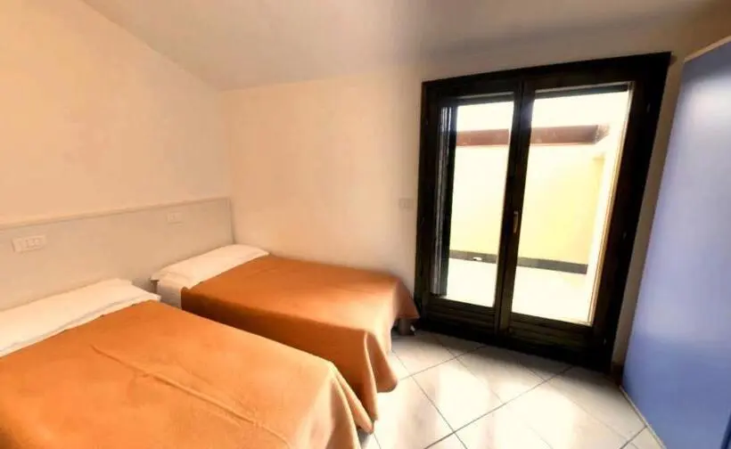 ドゥプレックスルーム, Pomposa Residence