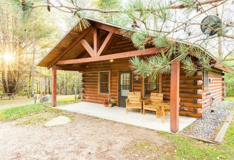 جناح, Spur Of The Moment Ranch