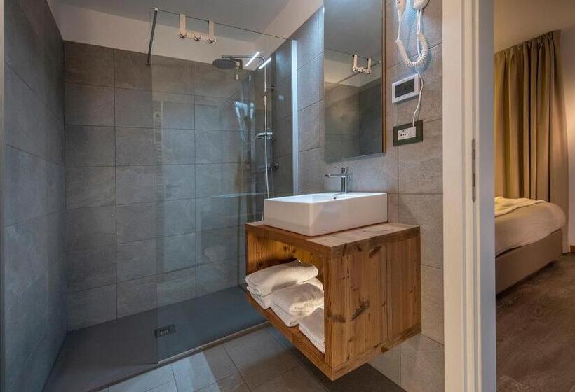 이코노이 4인룸, B&b Al Castel