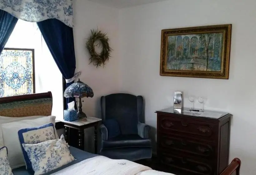 バスタブ付きデラックスルーム, Stone Manor Boutique Inn