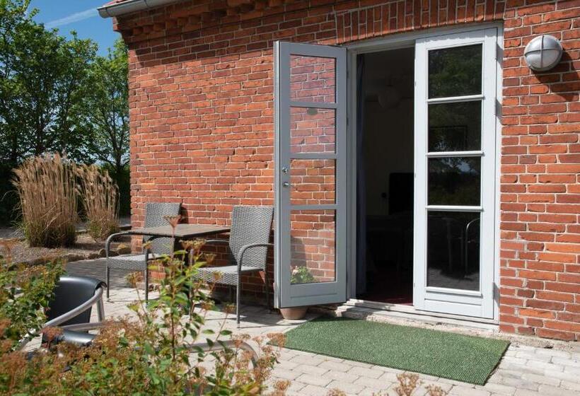 غرفة قياسية ثلاثية, Nordgården Pension