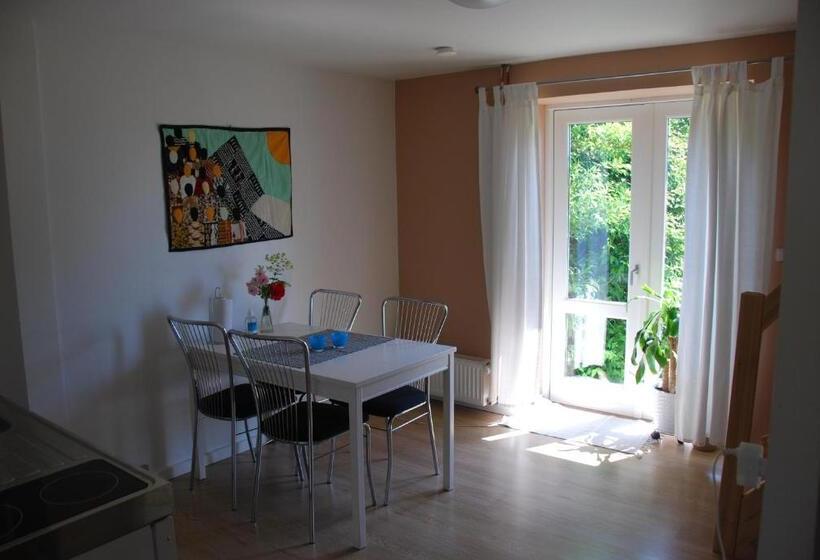 Апартаменты 3 Спальни, Quistgaarden Bed & Breakfast