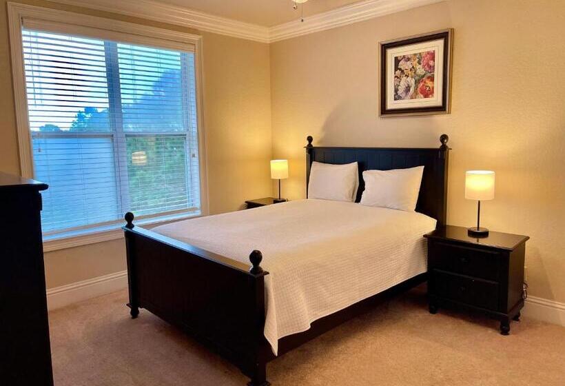 غرفة قياسية ثلاثية ذات اطلالة, St James Bay Golf & Pickleball Resort