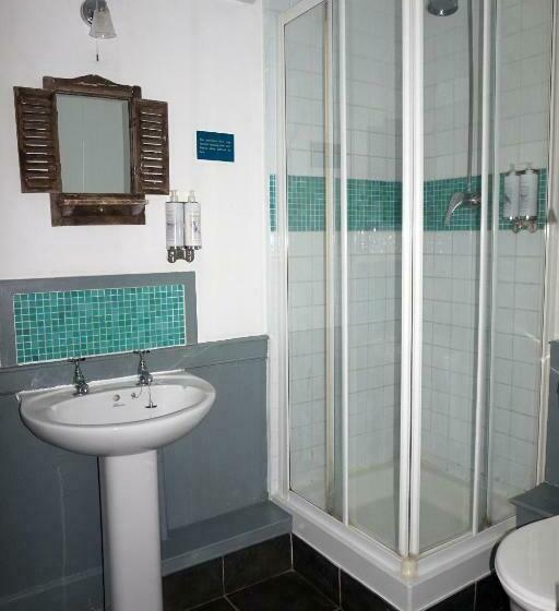 Номер Стандарт, The Grove Ferry Inn