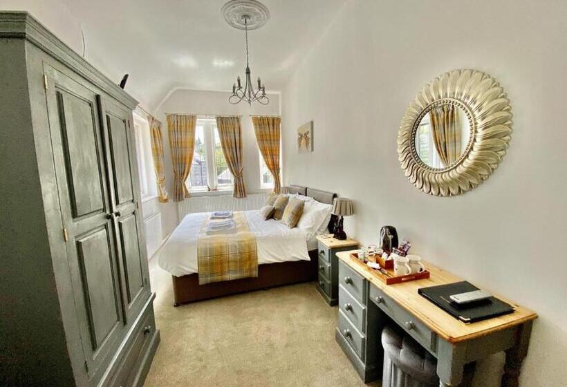 디럭스 룸, The Shoulder Of Mutton