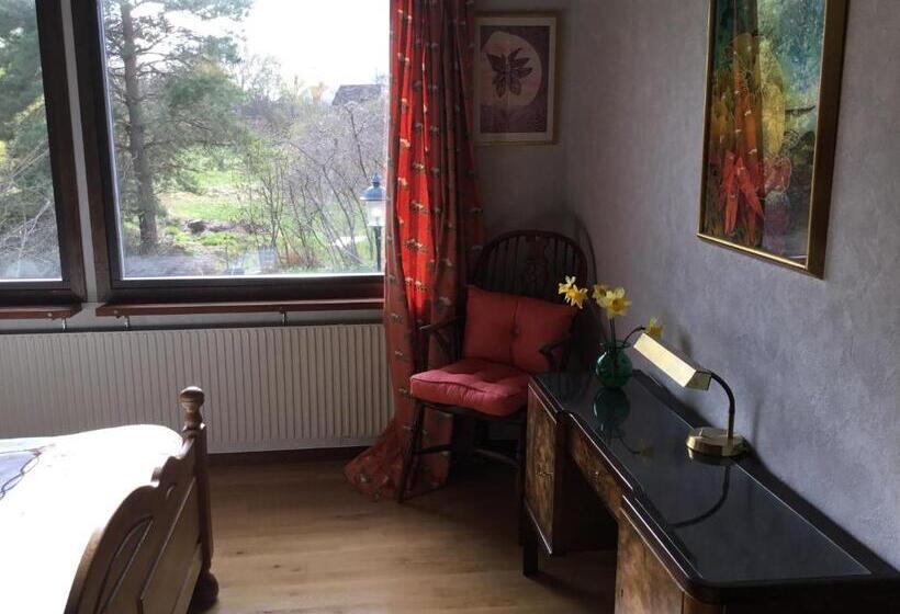 חדר דלוקס יחיד, Easter Bay