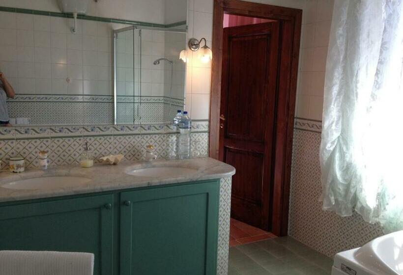 Номер Стандарт Вид на Сад, Podere Il Mulino