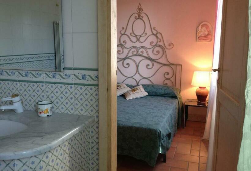 Номер Стандарт Вид на Сад, Podere Il Mulino