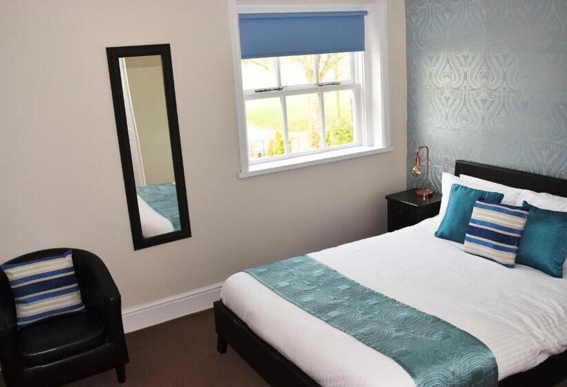 חדר סטנדרט עם מיטת קינג, The Clock House