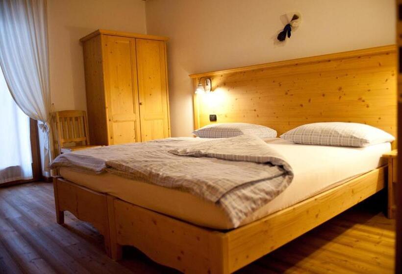带阳台的豪华间, Agritur Renetta