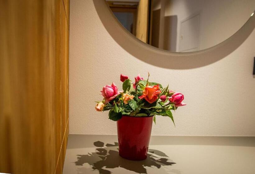 סוויטת ג'וניור עם מרפסת, Agritur Renetta