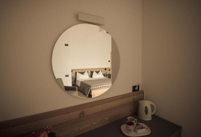 סוויטת ג'וניור עם מרפסת, Agritur Renetta