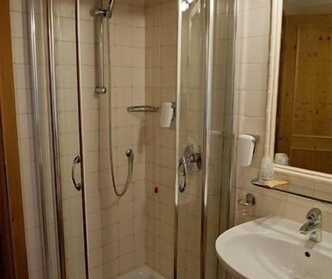 חדר משפחתי, Agritur Renetta