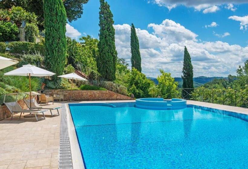 Апартаменты 1 Спальня, Borgo Bucciano