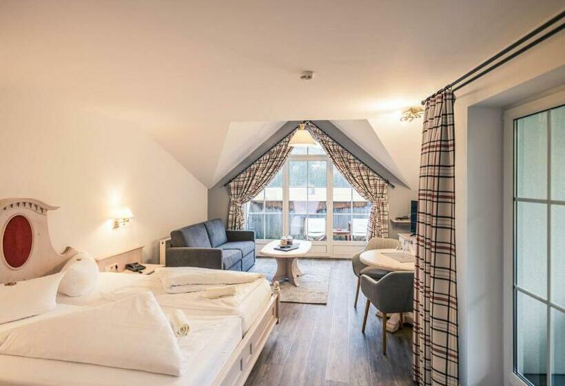 带阳台套房, Föhrenhof