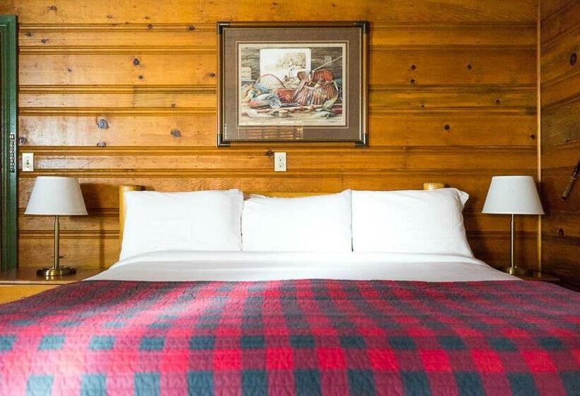 带大床的标准间, Shaver Lake Village