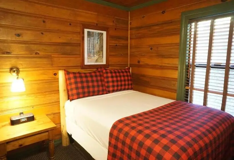 スタンダードルーム, Shaver Lake Village
