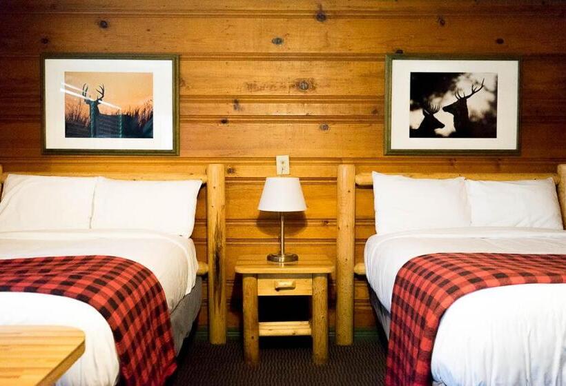 标准间, Shaver Lake Village