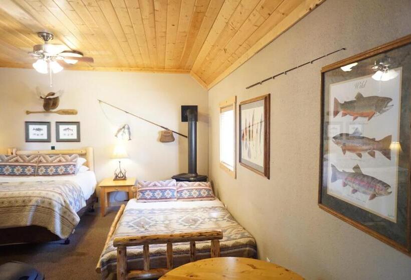 适合残疾人使用的标准间, Shaver Lake Village