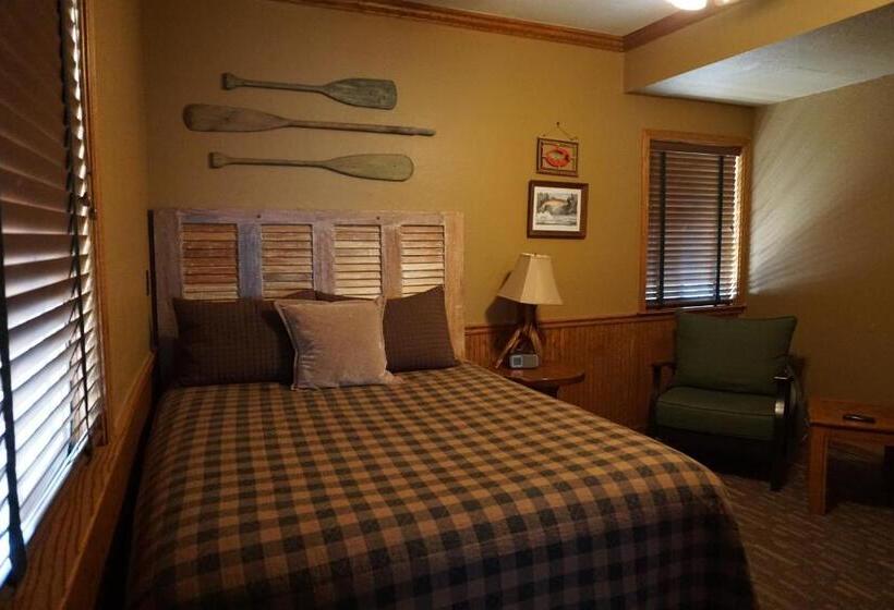 Family Suite, Shaver Lake Village