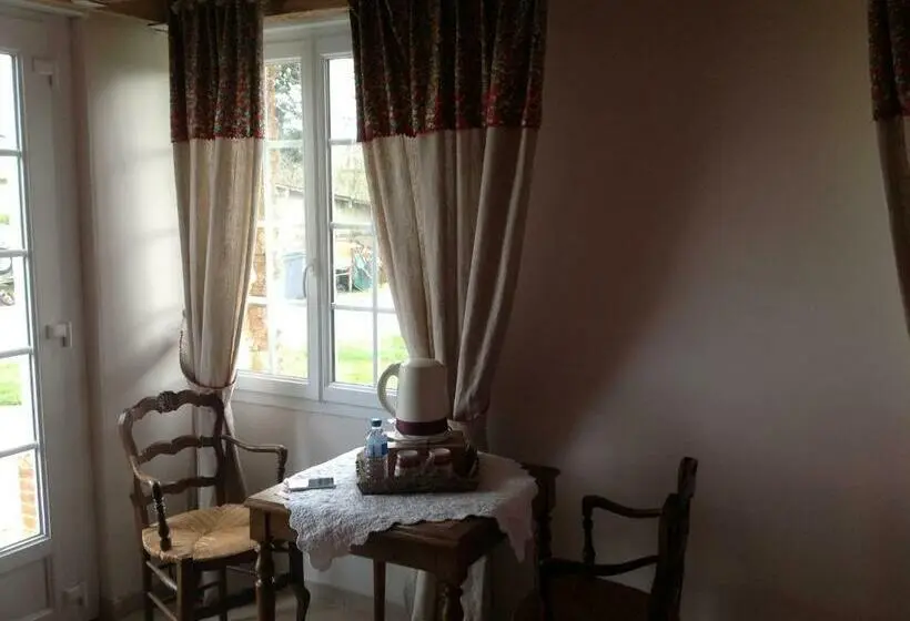 身障者適用スタンダードルーム, Maison D Hôtes Le Saint Aubin