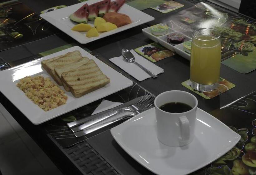 기본룸, Puerto Caribe Hostal