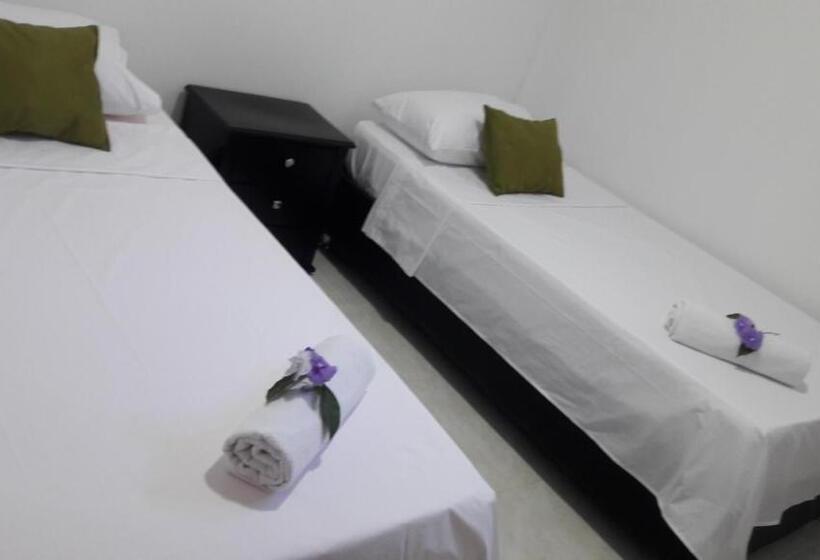 Номер Economy, Puerto Caribe Hostal