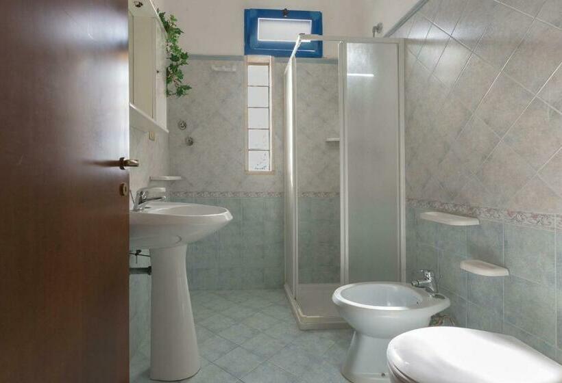 Студия Стандарт, Residence La Scogliera By Barbarhouse