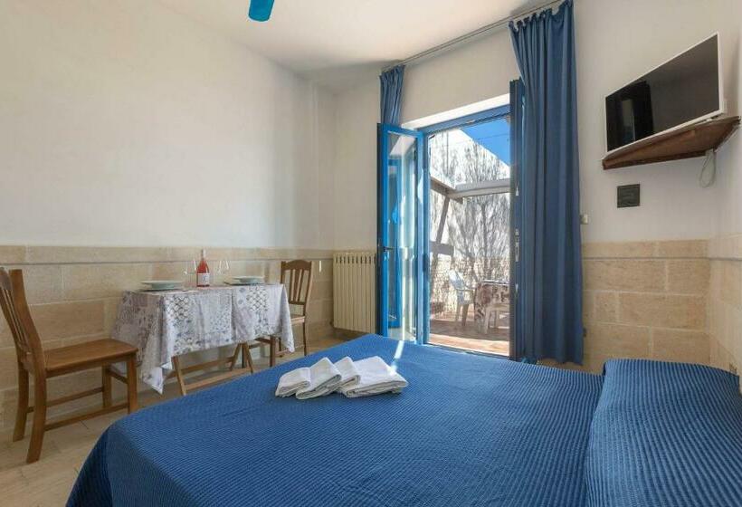 חדר סטודיו סטנדרד, Residence La Scogliera By Barbarhouse