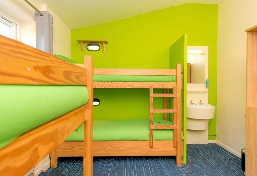 带共用卧室公用房间的床, Yha Blaxhall   Hostel