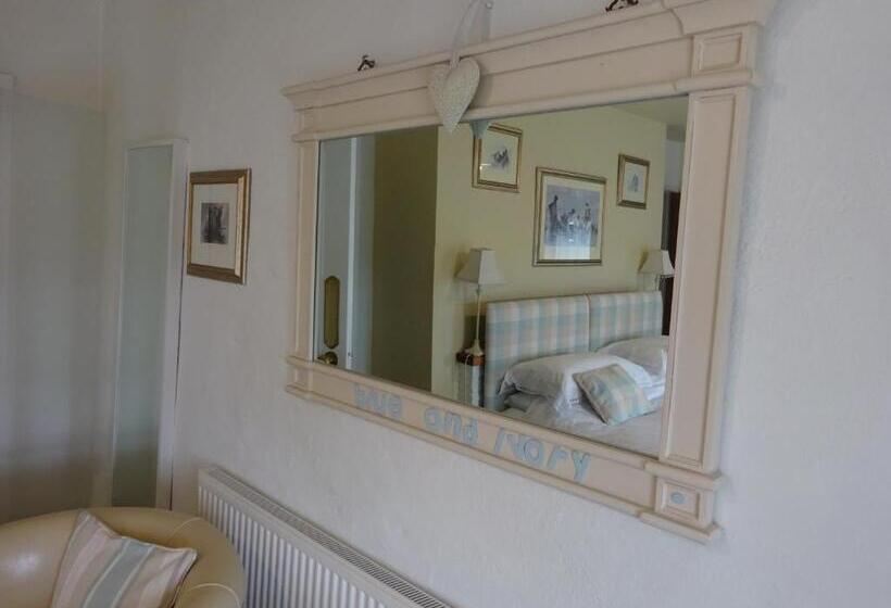 Номер Стандарт Вид на Сад, Yr Hen Felin   The Old Mill B&b