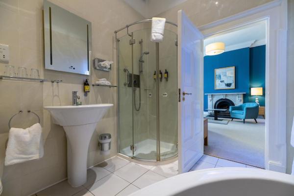 Номер Deluxe, Butler House