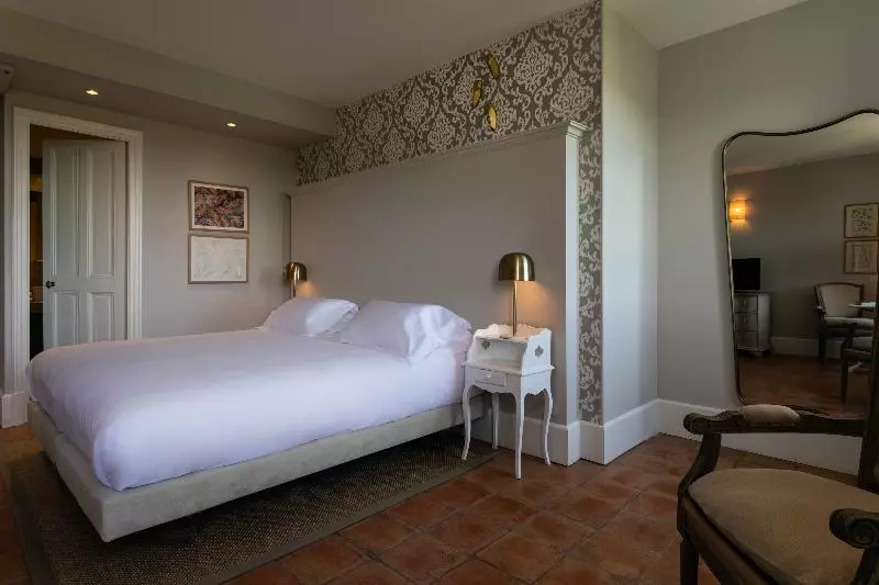 デラックスルーム, Château De Mazan, Bw Premier Collection By Best Western