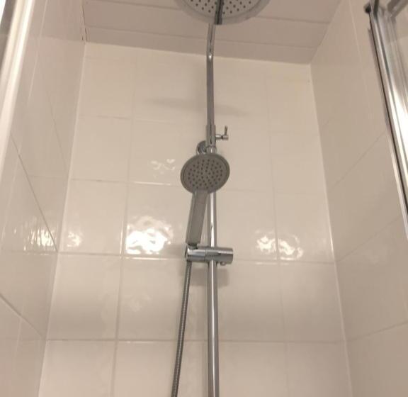 スタンダードルーム, Coral Gables Guesthouse & Campsite