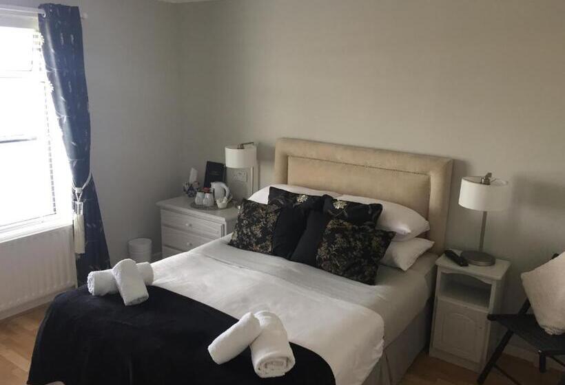 スタンダードルーム, Coral Gables Guesthouse & Campsite