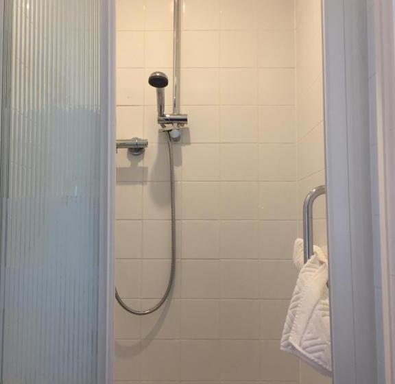 オーシャンビューデラックスルームバルコニー付き, Coral Gables Guesthouse & Campsite