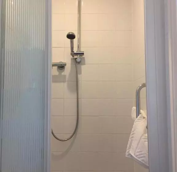 オーシャンビューデラックスルームバルコニー付き, Coral Gables Guesthouse & Campsite